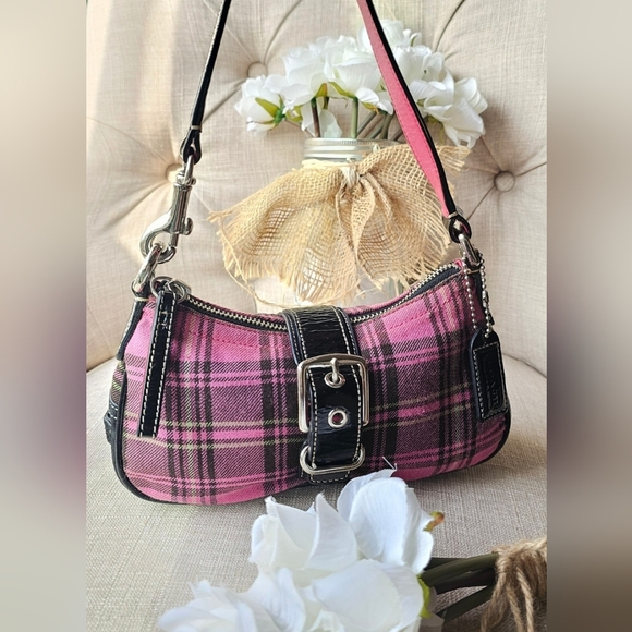 Vintage Coach Plaid / Tartan Hamptons Demi Buckle Bag ( Pink & Black ) # 9753 - Picture 1 of 12